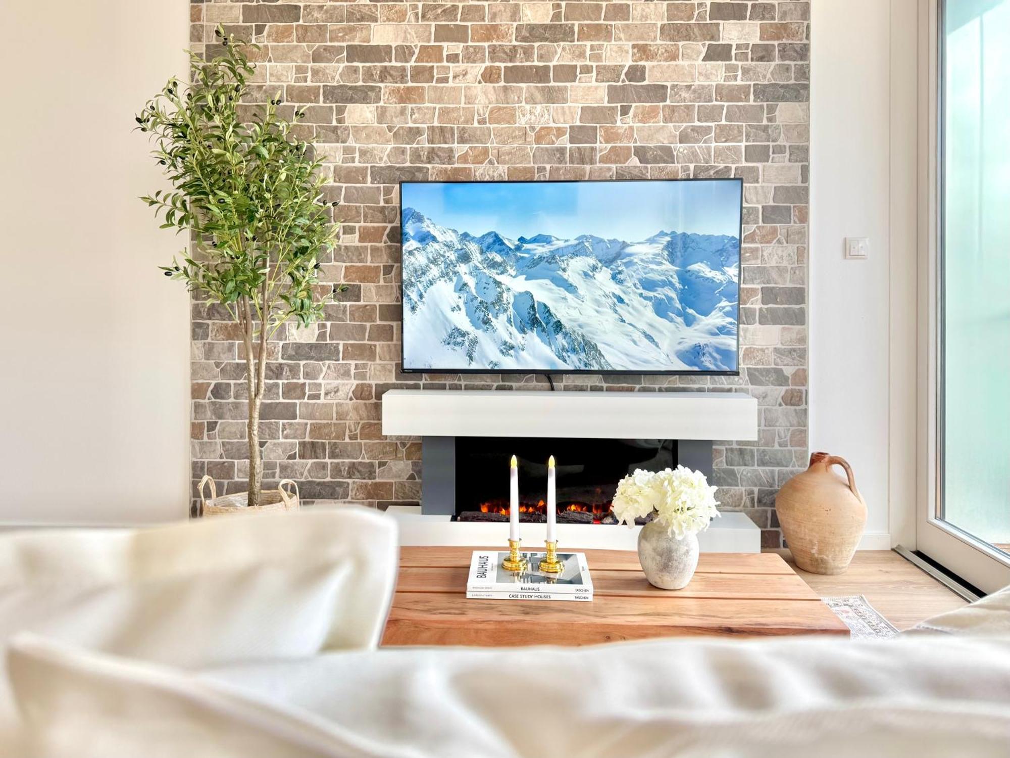 Flair Apartments Vorarlberg - Stilvolles Wohnen Nahe Bodensee & Alpen - Kueche, Balkon & Gratis Parkplatz เบรเกนซ์ ภายนอก รูปภาพ